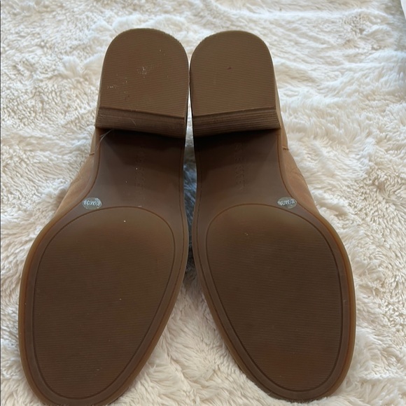 Sole Society Ralimia stacked heel Tan Leather Peep-Toe Heels. - Picture 4 of 5